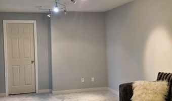 2414 Lynch Ave, Auburn, NE 68305