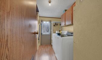 1120 W FAIRVIEW Dr 3, Springfield, OR 97477