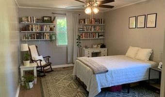 1303 Hagood Ave, Barnwell, SC 29812