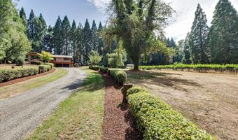 17699 S HOLLY Ln, Oregon City, OR 97045