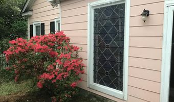 1822 Brevard Pl, Camden, SC 29020
