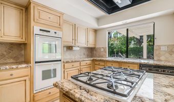 29004 Garden Oaks Ct, Agoura Hills, CA 91301