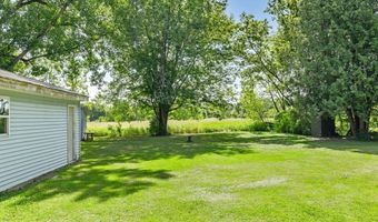 37 Wheeler Dr, Alburgh, VT 05440