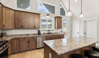 1036 W CHADS Rd, Bicknell, UT 84715