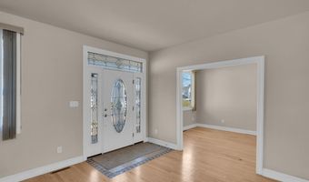 827 13th Ave, Belmar, NJ 07719