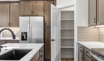 4061 SADDLEBACK Ln, Cheyenne, WY 82001