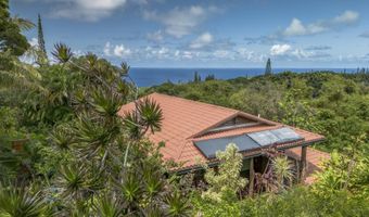 180 Mokupapa Rd, Haiku, HI 96708