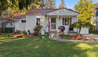 394 Long St, Amherst, OH 44001