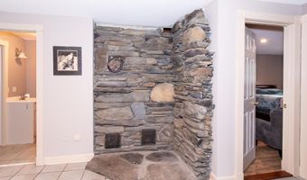 477 Dunham Rd, Bethel, VT 05032
