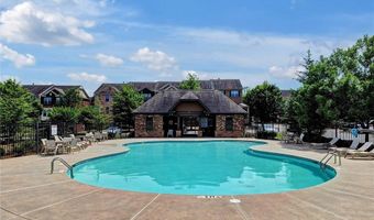 2121 Greencrest Cir, Alpharetta, GA 30004