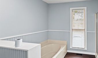 436 E 3rd St A, Alton, IL 62002