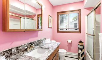 829 Townsend Cresent W St, Algonac, MI 48001