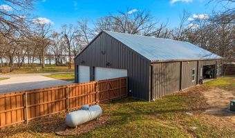 239 County Road 1516, Alba, TX 75410