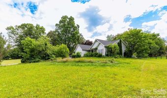 5 Carter Vw, Arden, NC 28704