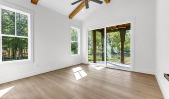 67 Cove Cir, Alexander City, AL 35010