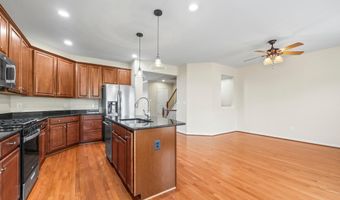 25159 HUMMOCKY Ter, Aldie, VA 20105