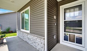 134 SE Willow Run Ln, Ankeny, IA 50021