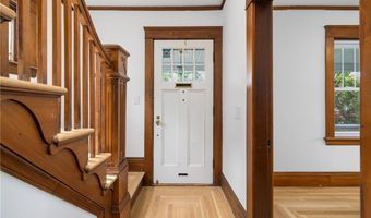 26 Welfare Ave, Cranston, RI 02910