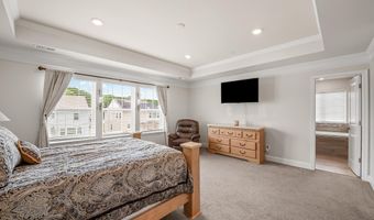 944 BENTGRASS Dr, Aberdeen, MD 21001