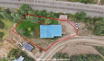 6702 Kelso Lake Rd, Athol, ID 83801