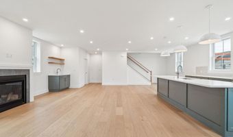 25 N RIDGE Ave A, Ambler, PA 19002