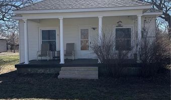 714 E Monroe Ave, Garnett, KS 66032