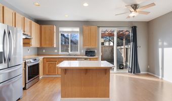 887 SW 198TH Pl, Beaverton, OR 97003