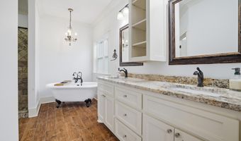 19738 Savannah St, Biloxi, MS 39532