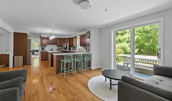 30 Battery Ln, Jamestown, RI 02835