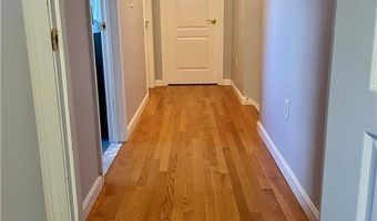 58 Rawlinson Dr, Coventry, RI 02816