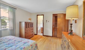 197 Hummingbird Dr, Berlin, CT 06037