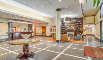 4500 S FOUR MILE RUN Dr 807, Arlington, VA 22204