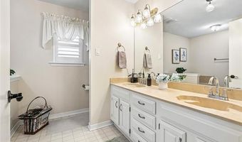 406 AVENUE A, Belle Chasse, LA 70037