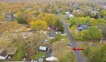 608 E Holly Blvd, Bayville, NJ 08721