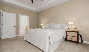 804 N 168th St, Basehor, KS 66007
