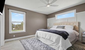 5918 Farmview Dr, Allendale, MI 49401