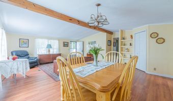 1330 Hillcrest Rd, Bedford, IN 47421