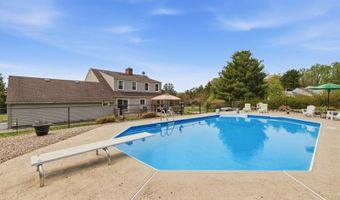 8 Sunshine Dr, Alexandria Twp., NJ 08867