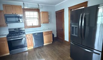 25 Laurel St, Berlin, NH 03570