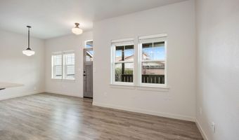 166 Mountain View Dr, Ashland, OR 97520