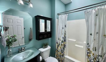 8866 Cascade Rd SE, Ada, MI 49301