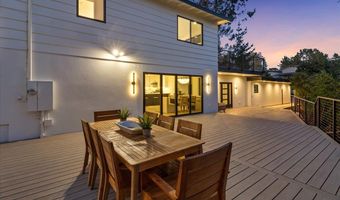 5 Arriba Dr, Aromas, CA 95004