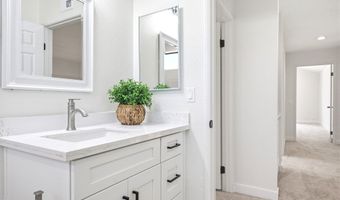 27833 Via Amistosa, Agoura Hills, CA 91301