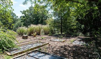 160 Gran Ellen Dr, Athens, GA 30606