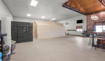 90917 240th St, Austin, MN 55912