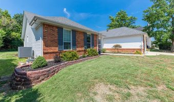 765 Spring Hill Farm Dr, Ballwin, MO 63021