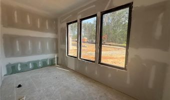101 Deer Canyon Dr, Auburn, GA 30011