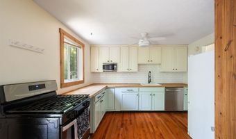 75 LUMBER Ln, Barboursville, VA 22923