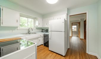2217 Melody Ln, Anderson, IN 46012