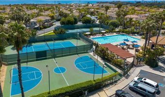 616 Marlin Ln, Carlsbad, CA 92011